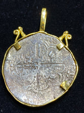Load image into Gallery viewer, Grade 3 - 8 REALE Atocha Coin
