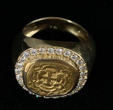 Load image into Gallery viewer, Escudo Surrounded by Diamonds
